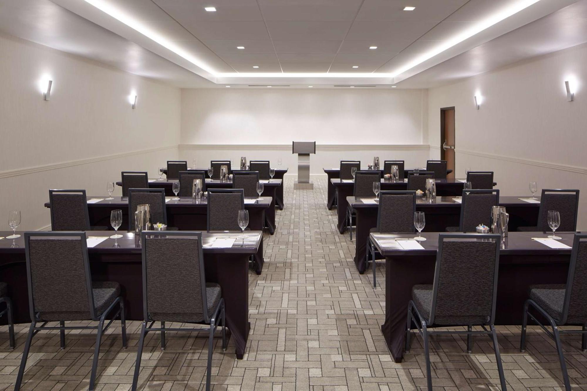 Doubletree By Hilton Atlanta Perimeter Dunwoody Hotel Eksteriør billede