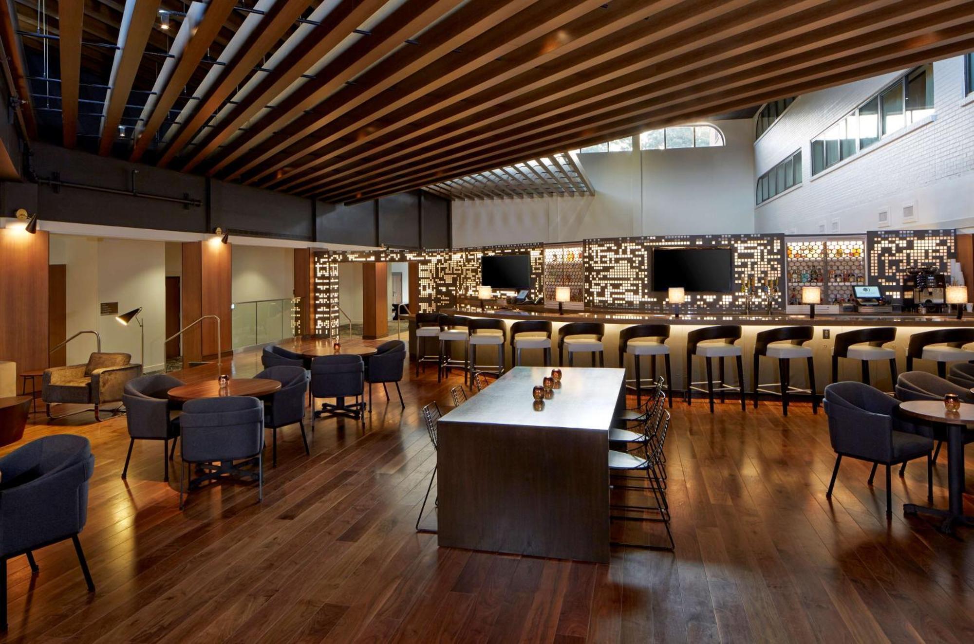 Doubletree By Hilton Atlanta Perimeter Dunwoody Hotel Eksteriør billede