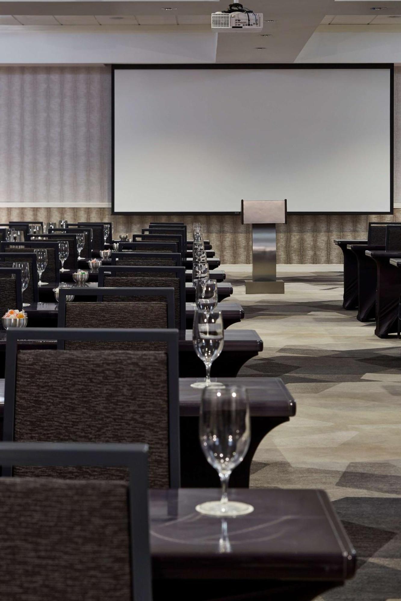Doubletree By Hilton Atlanta Perimeter Dunwoody Hotel Eksteriør billede