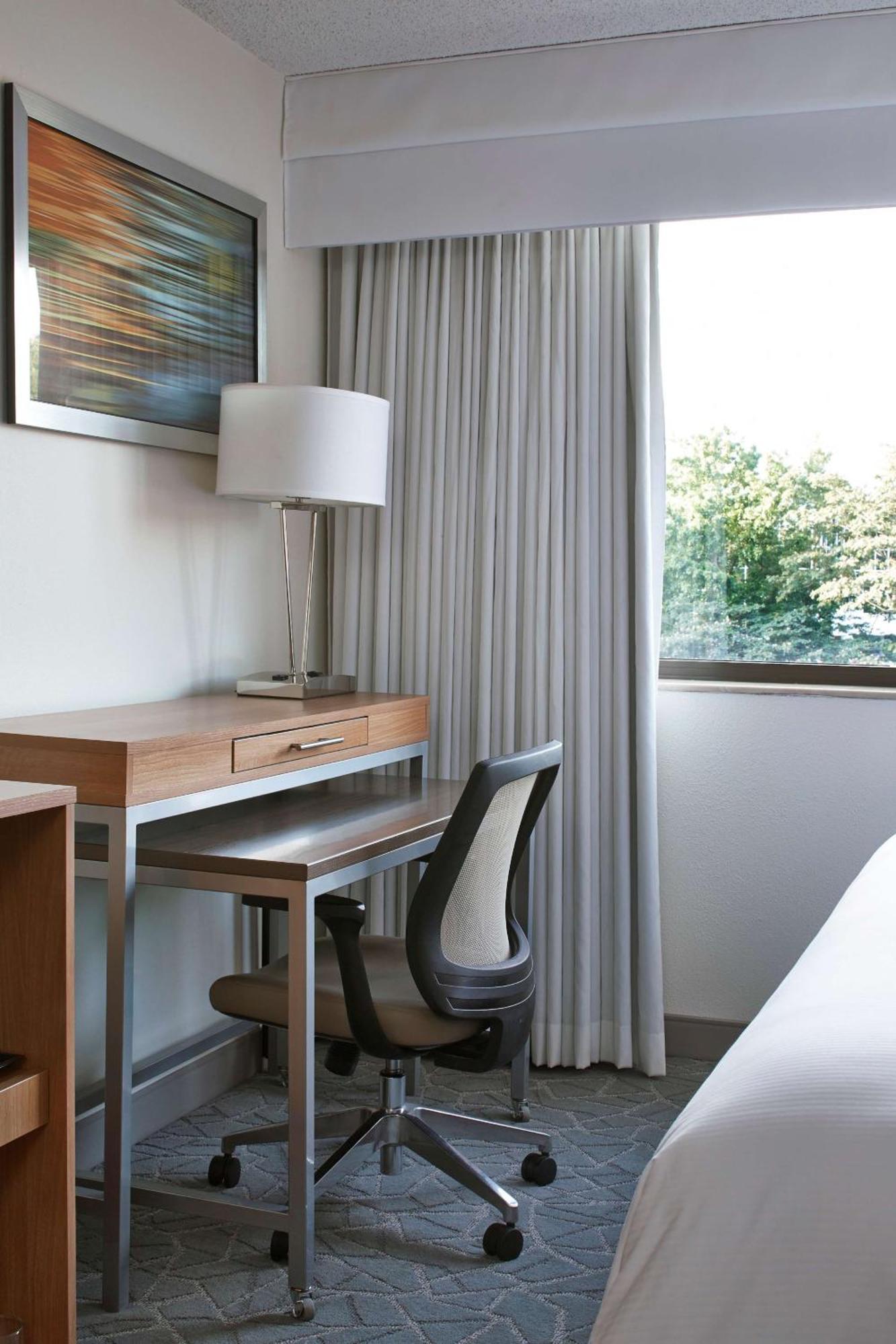 Doubletree By Hilton Atlanta Perimeter Dunwoody Hotel Eksteriør billede