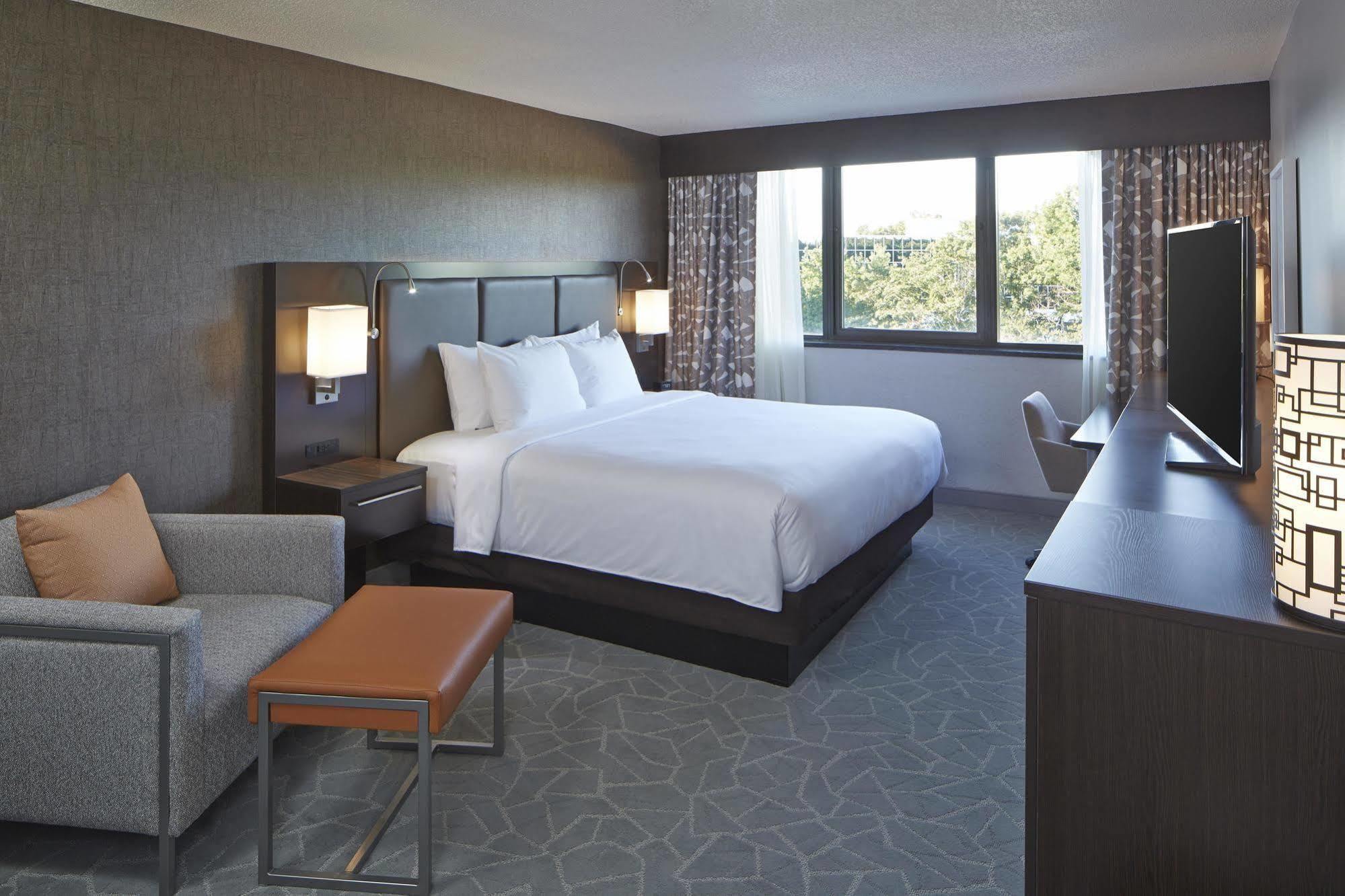 Doubletree By Hilton Atlanta Perimeter Dunwoody Hotel Eksteriør billede